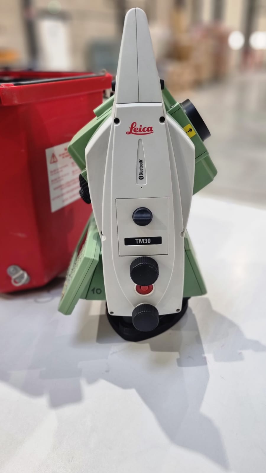 STAZIONE TOTALE LEICA GEOSYSTEMS TM30 0.5″