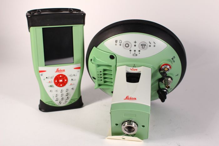 GPS LEICA GEOSYSTEMS GS15